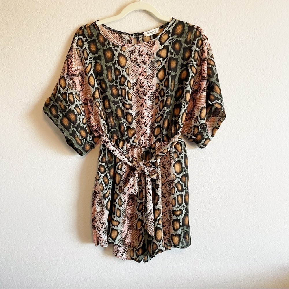 Ginger G Romper Pink Brown Snake Print Pattern Belted tie Stretch waist Medium